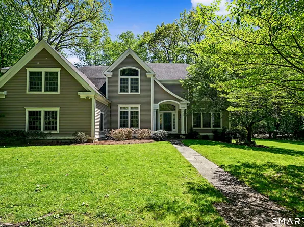 47 Cross Country Trail, Stamford, CT 06903