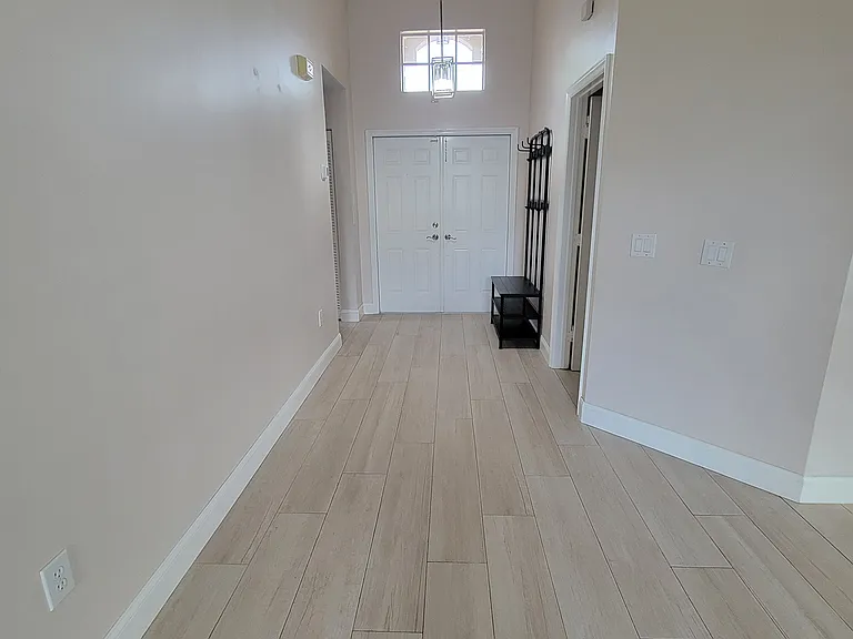 13847 NW 22nd Ct — Photo 2