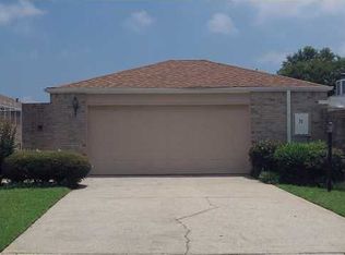 33 Hedgestone Way W, Mobile, AL 36608