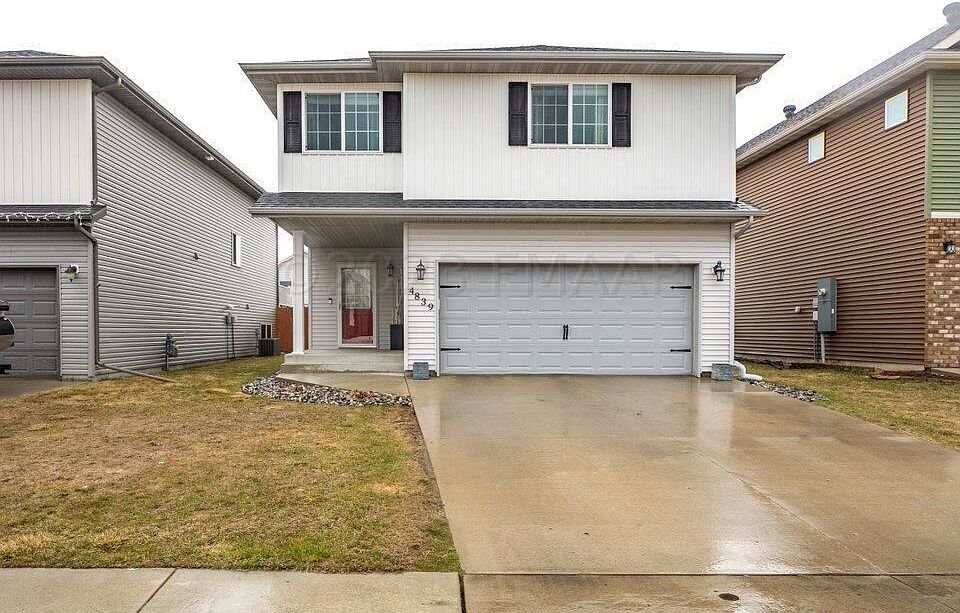 1st image of 4839 Chelsea Ln S