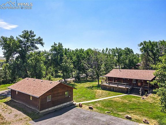 2nd image of 2285 La Mesa Dr