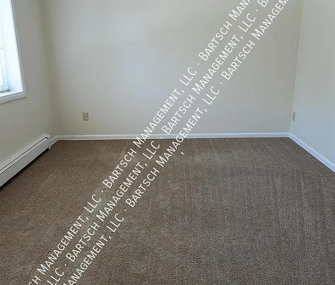 2036 S 92nd St #15 — Photo 3