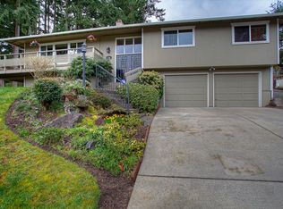 1516 Woodside Dr, Fircrest, WA 98466