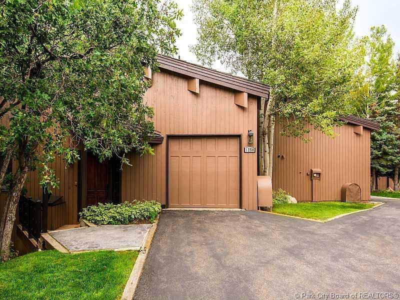 1st image of 1250 Pinnacle Dr #32