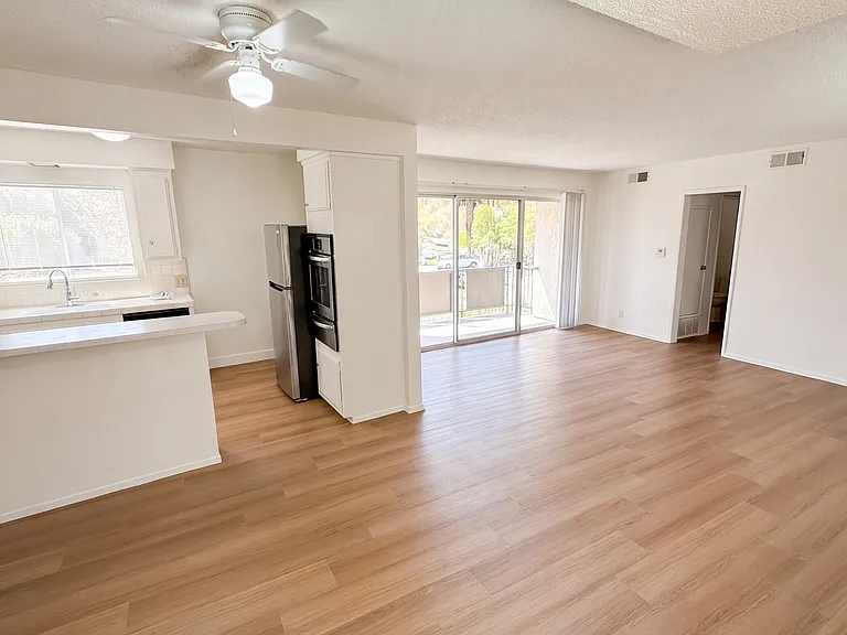 4717 Don Lorenzo Dr #14 — Photo 1