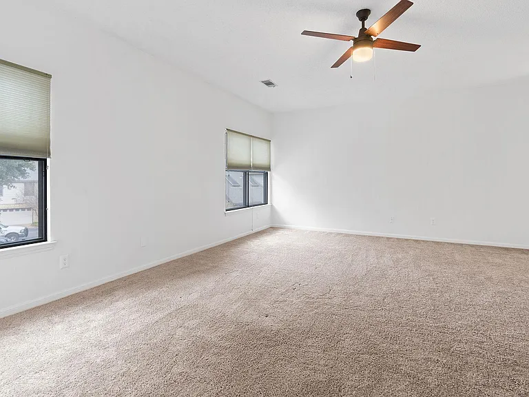 10819 Crown Colony Dr #22 — Photo 10