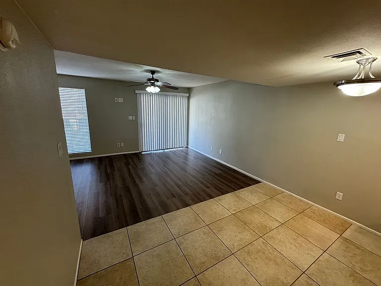 935 N Granite Reef Rd #32 — Photo 8