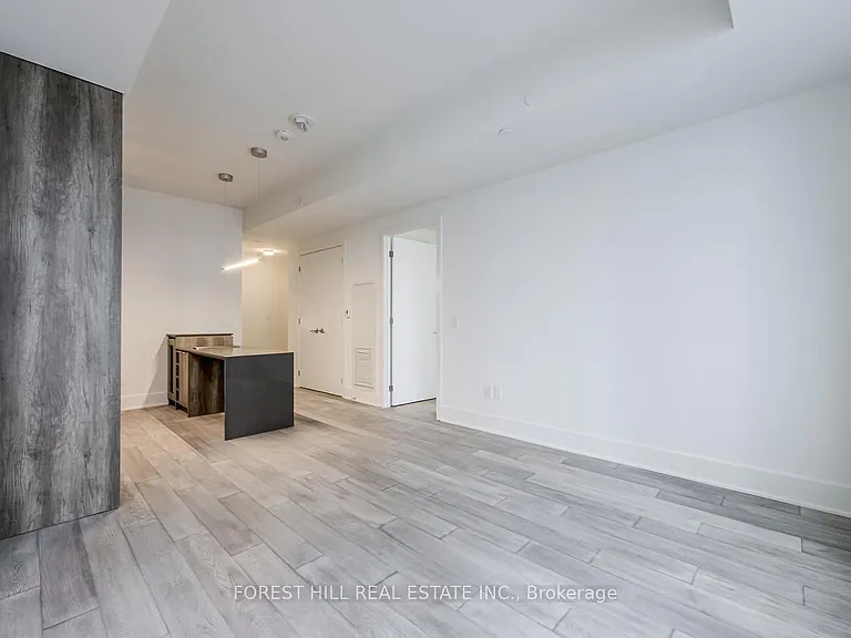 11 Yorkville Ave #2506 — Photo 15