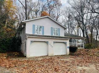 1800 Congress Lake Rd, Mogadore, OH 44260