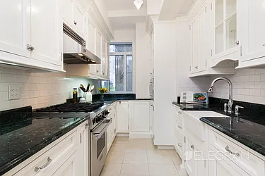 Rented by (Legacy) Elegran