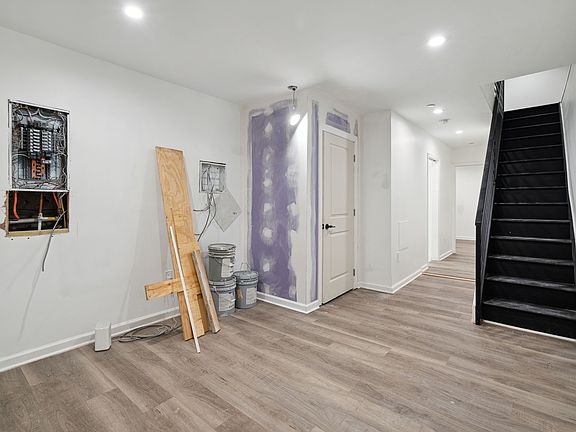 3rd image of 2218 W Master St Unit 1