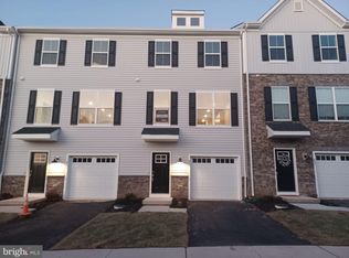 805 Pecan Rd, Spring City, PA 19475