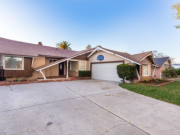 2nd image of 8839 Gaviota Ave