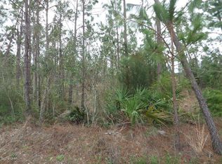 108 White Oaks Blvd, Southport, FL 32409