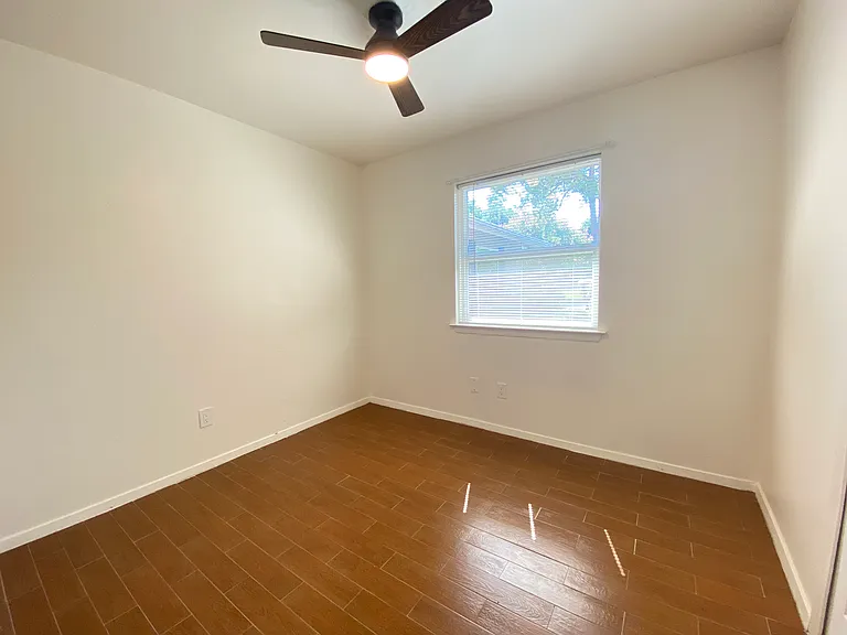 2711 Olympia Dr — Photo 15
