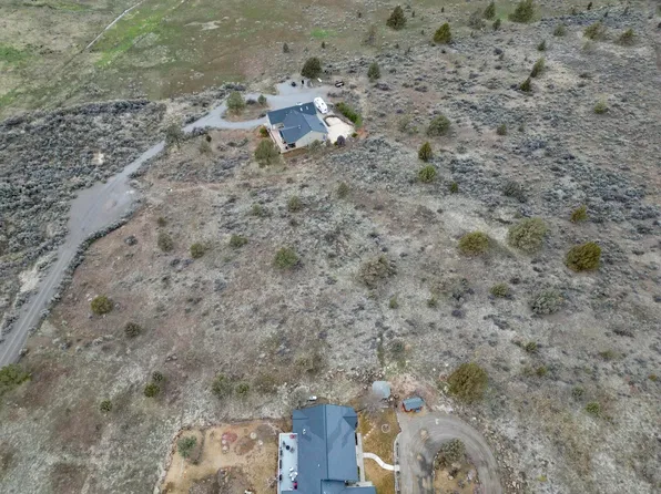 705-105 Kenneth Ln, Susanville, CA 96130