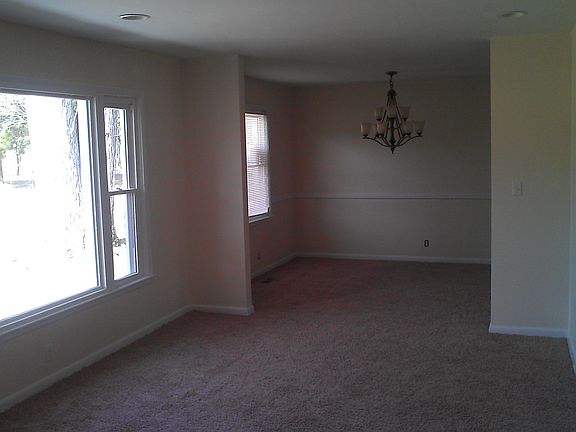 3rd image of 3985 Lawing Dr