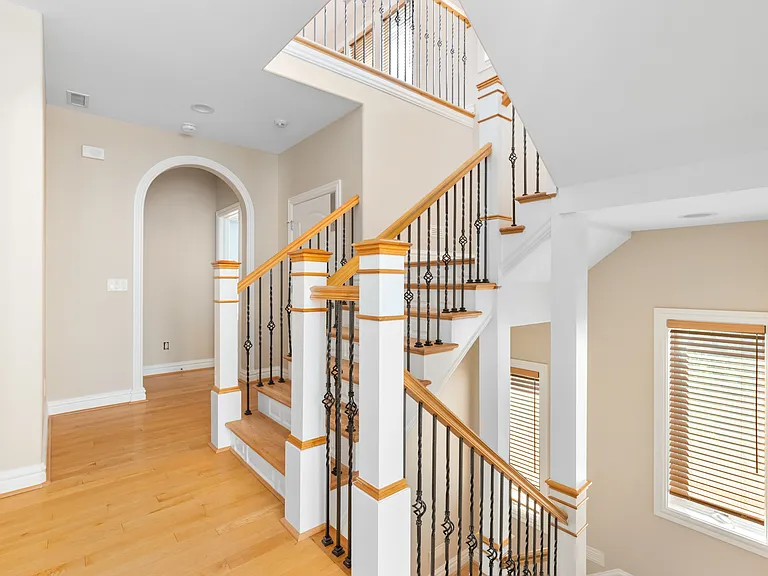 882 W Ocean View Ave — Photo 35