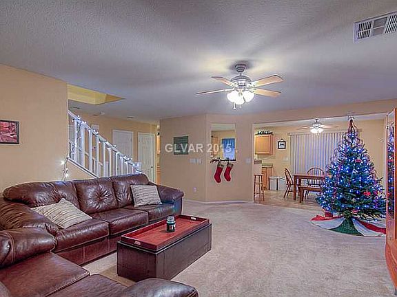 4th image of 9466 Blooming Grove Ave