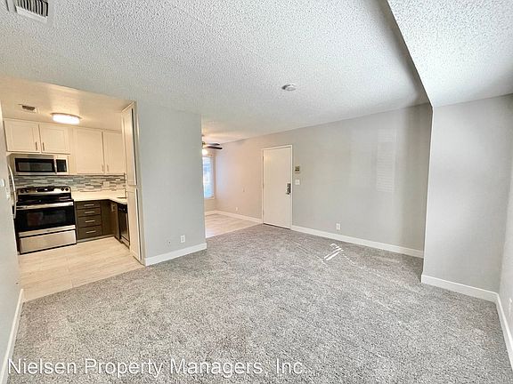 2nd image of 1421 D St APT 13