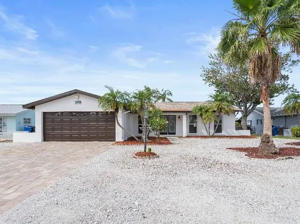 1024 Spindle Palm Way, Apollo Beach, FL 33572