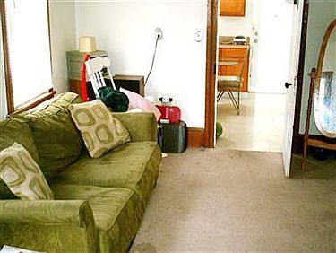4th image of 6303 Bonna Ave
