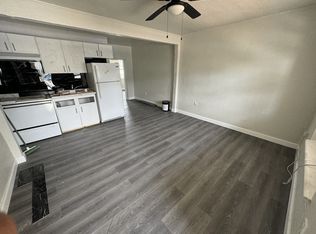 7802 NW 8th Ave APT 3, Miami, FL 33150