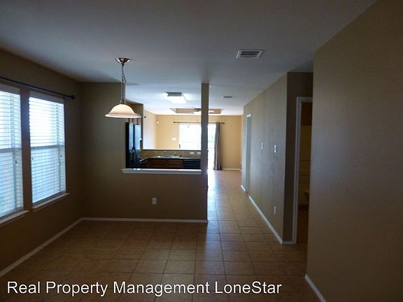 3rd image of 3505 Bach Dr