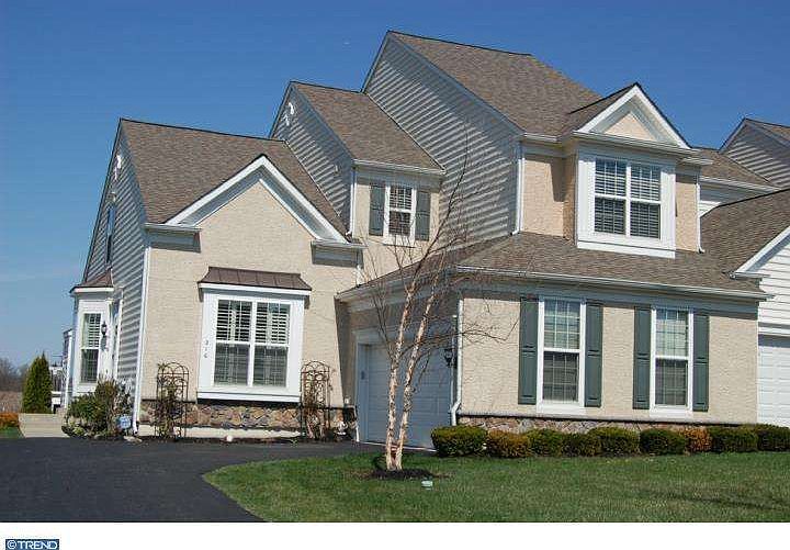 1st image of 210 N Caldwell Cir