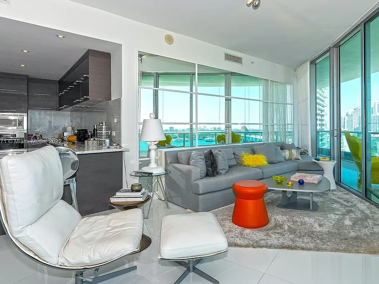 900 Biscayne Blvd #2006 — Photo 8