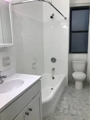 Rented by Living New York | media 12