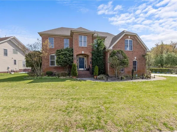 600 Hunts Pointe Dr, Virginia Beach, VA 23464