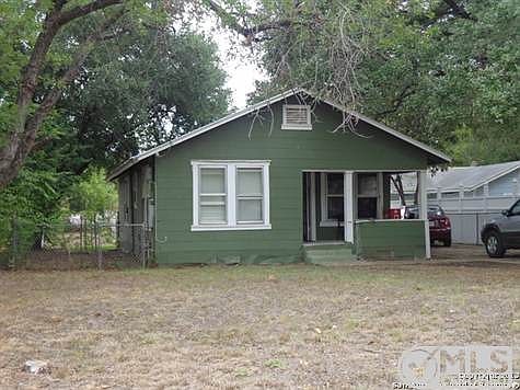 2nd image of 2418 Jupe Dr