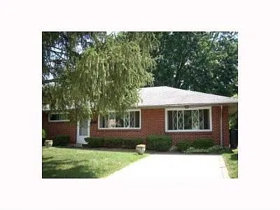 1528 Golding Dr photo 1