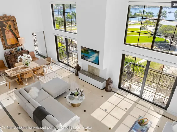 101 N Clematis St, West Palm Beach, FL