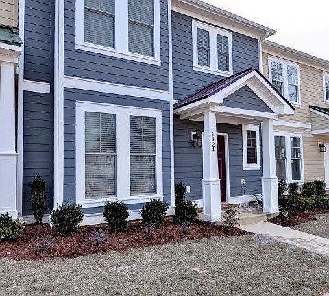 2nd image of 4324 Audrey Ln
