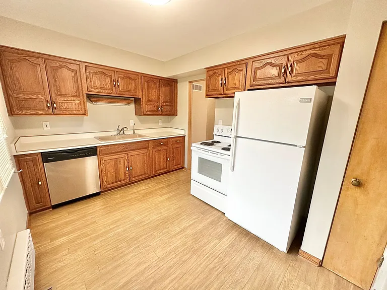 640 Dunleith Cir — Photo 12