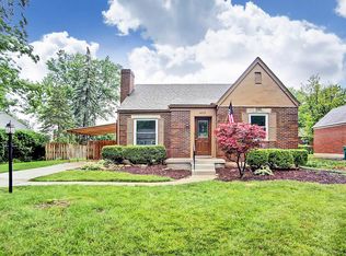 405 Earnshaw Dr, Dayton, OH 45429
