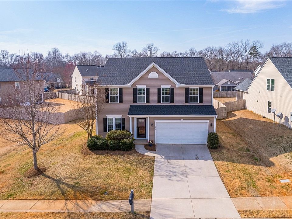 1st image of 126 Young Harris Dr