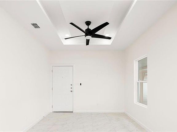 3rd image of 907 N Blair Ave #3