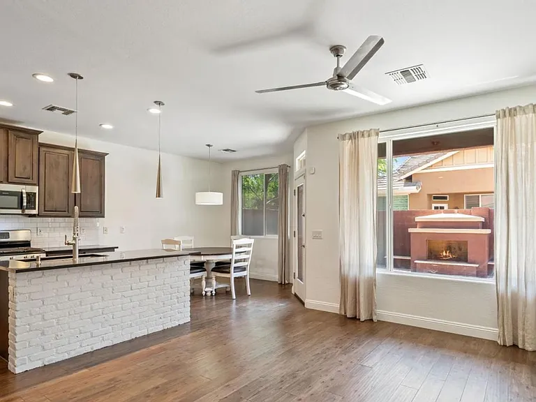3453 E Palo Verde St — Photo 1