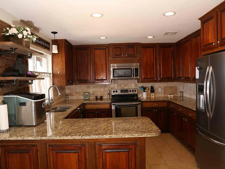 12713 Gaelic Glen Ct — Photo 6