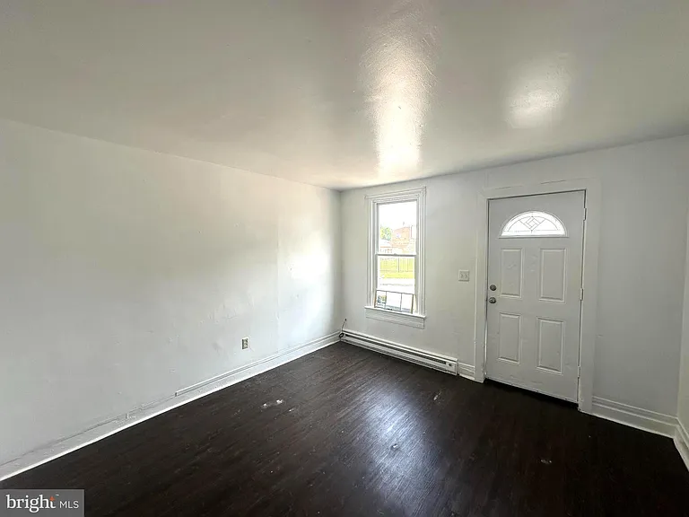 27.5 W Bethel St — Photo 4