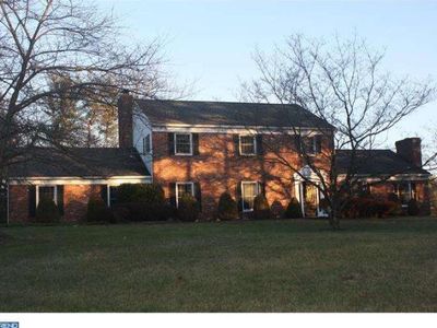 22 Hillside Ln, New Hope, PA, 18938