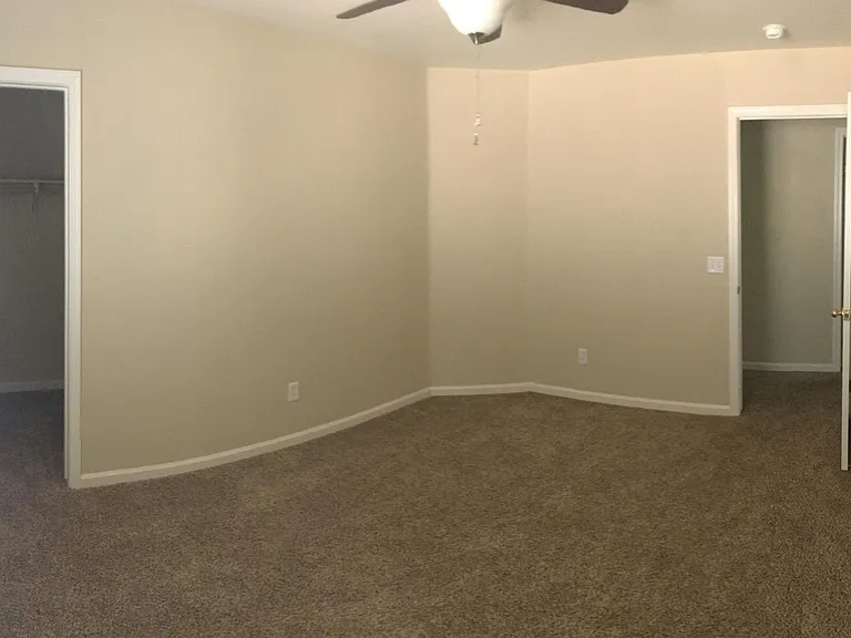 5814 W Clinton Ave — Photo 7