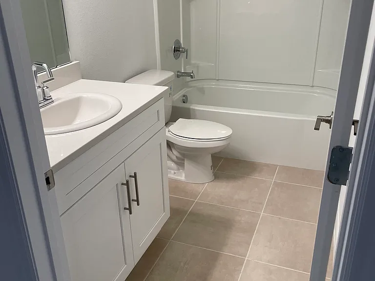 3554 Davenport Creek Ct — Photo 5