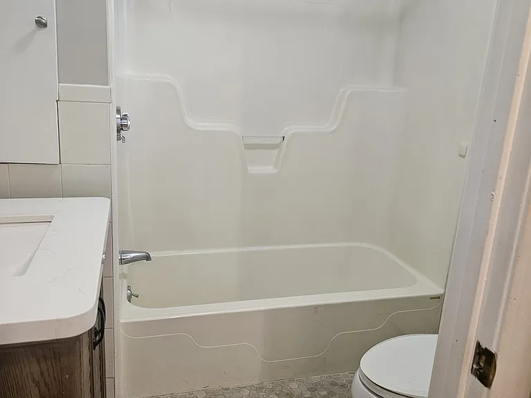15 Montrose St #2 — Photo 12