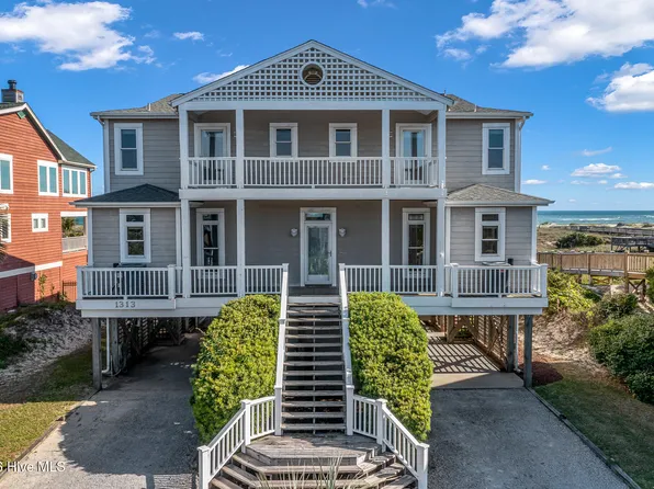 1313 Ocean Boulevard W, Holden Beach, NC 28462
