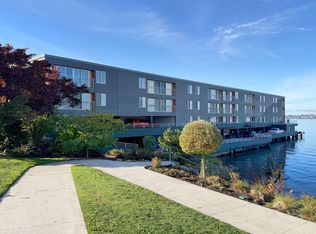 733 Lake St S APT 312, Kirkland, WA 98033