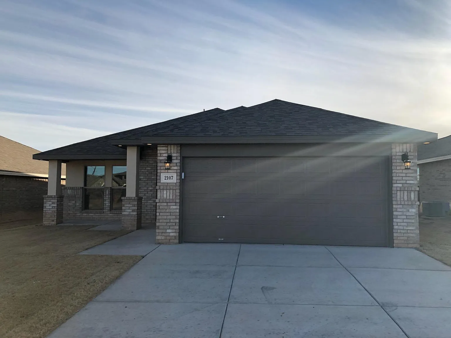 3 bed, 1650 sqft, $1,850 — Photo 1